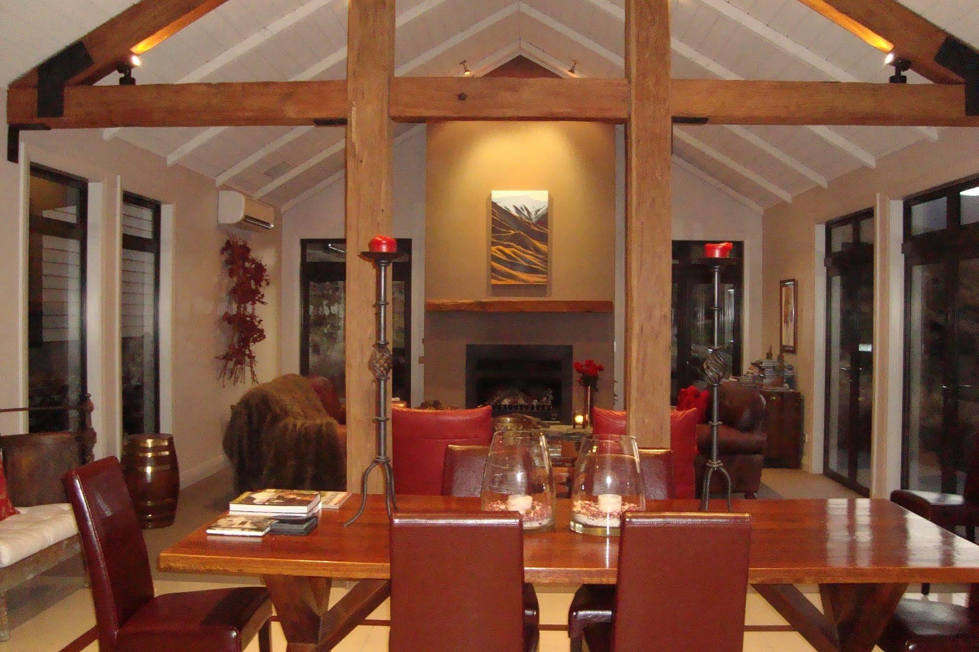 Mt Rosa Lodge Boutique Vineyard Accommodation Wanaka Eksteriør billede