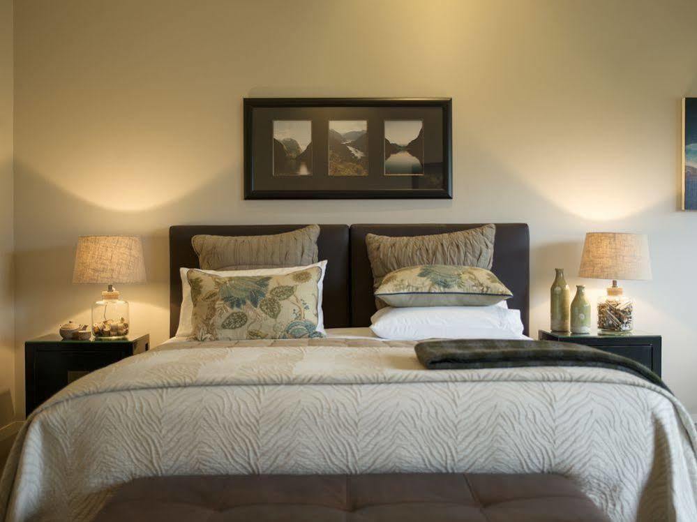 Mt Rosa Lodge Boutique Vineyard Accommodation Wanaka Eksteriør billede