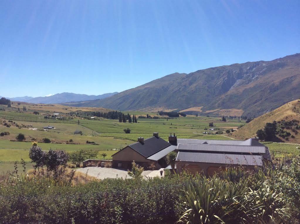 Mt Rosa Lodge Boutique Vineyard Accommodation Wanaka Eksteriør billede